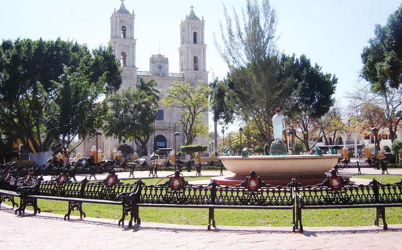 Hotel Sol Colonial Valladolid  Exterior photo